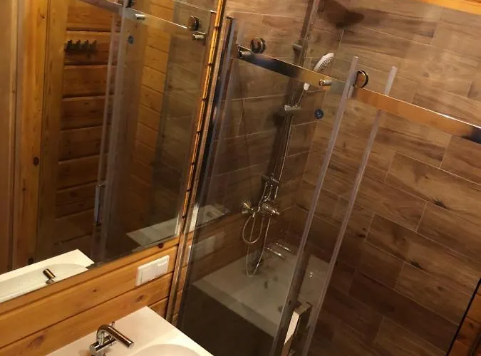 Morska Debina * Debina (Ustka)