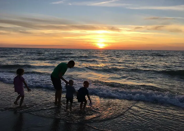 Morska Dębina Dom wakacyjny Debina (Ustka)
